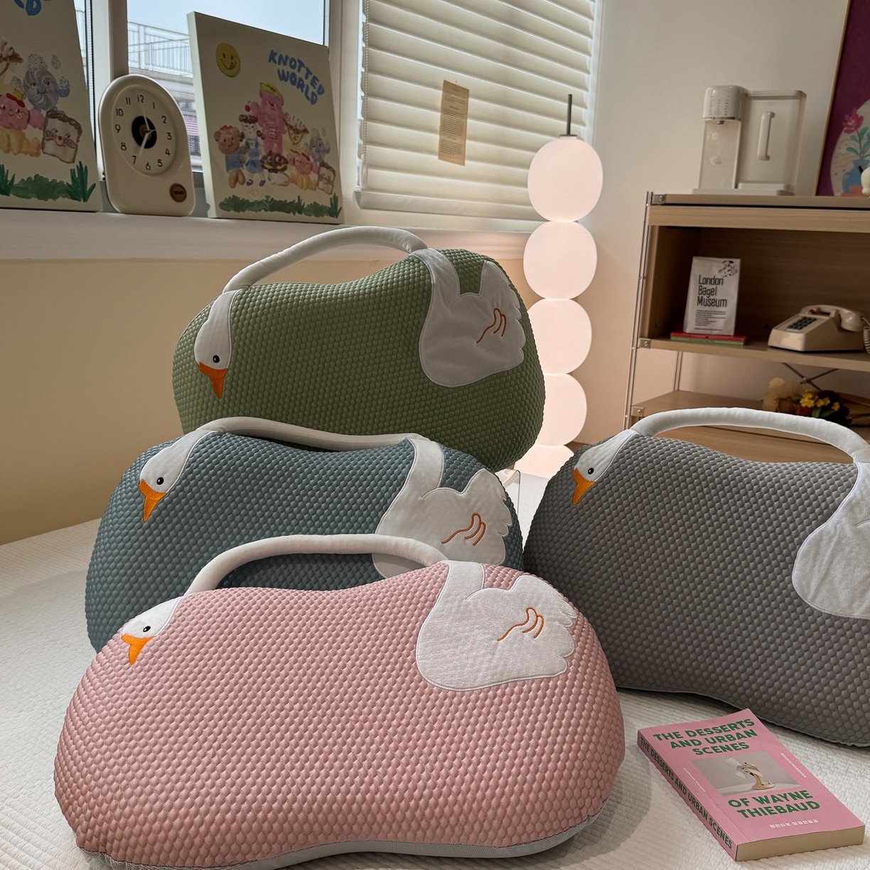 诺可 2025新款凉感凉豆豆记忆枕猫肚枕枕头枕芯-手提冰大鹅 组合