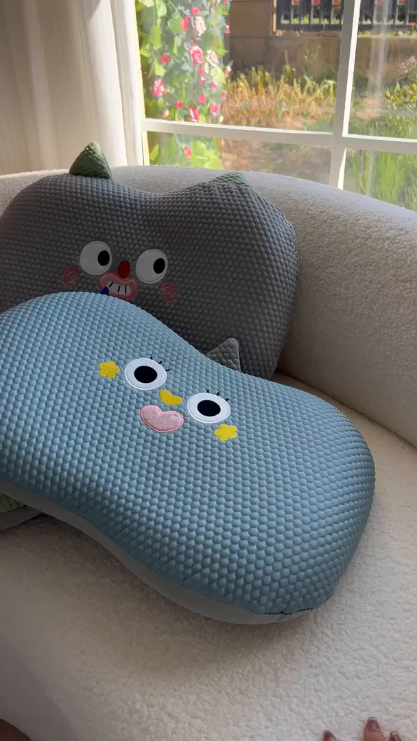 91家纺网 家纺一手货源 找家纺 （总）诺可 2025新款凉感凉豆豆记忆枕猫肚枕枕头枕芯-小怪兽