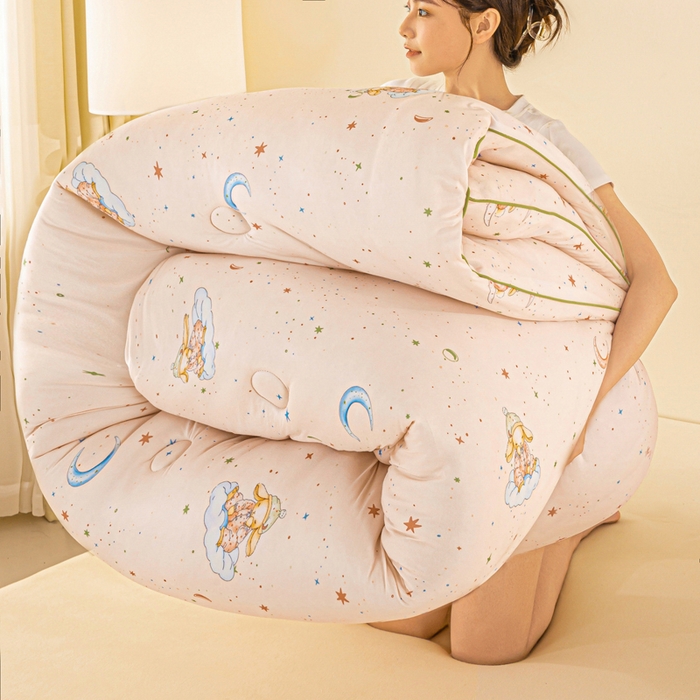 91家纺网 家纺一手货源 找家纺 恋之巢家纺 2025新款莫代尔针织大豆蛋白被子被芯 软糖月光兔