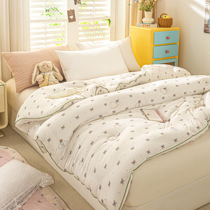 91家纺网 家纺一手货源 找家纺 恋之巢家纺 2025新款莫代尔针织大豆蛋白被子被芯 小家碧玉