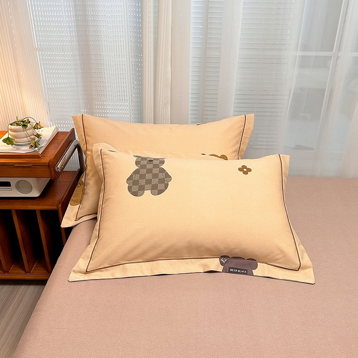 91家纺网 家纺一手货源 找家纺 卡普二店 2025新款全棉纯棉磨毛加厚单品系列-被套单件单被套 欧尼熊