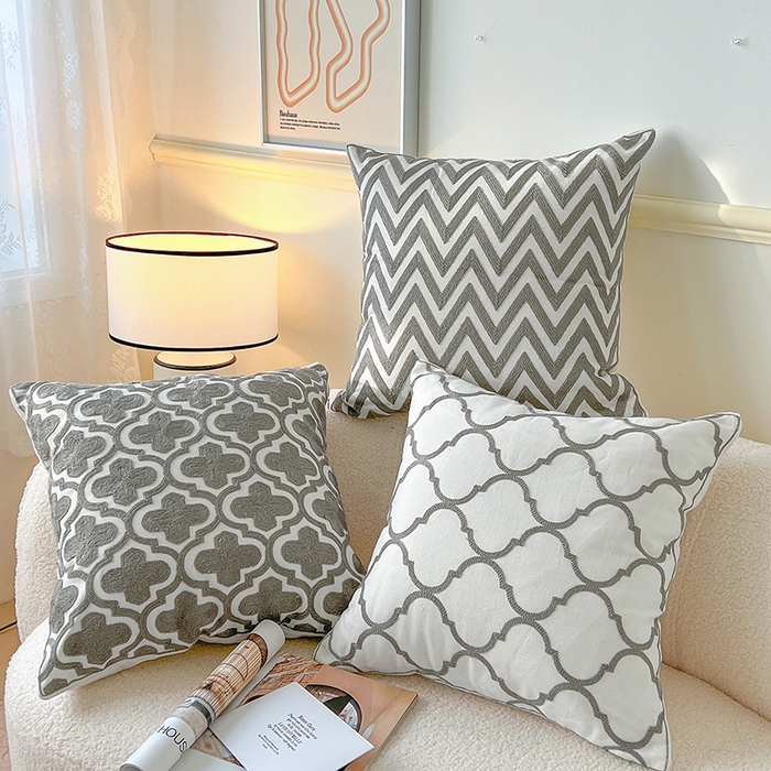 91家纺网 家纺一手货源 找家纺 诺可 2025新款全棉毛巾绣抱枕外贸跨境电商直播纯色几何系列-灰色 组合