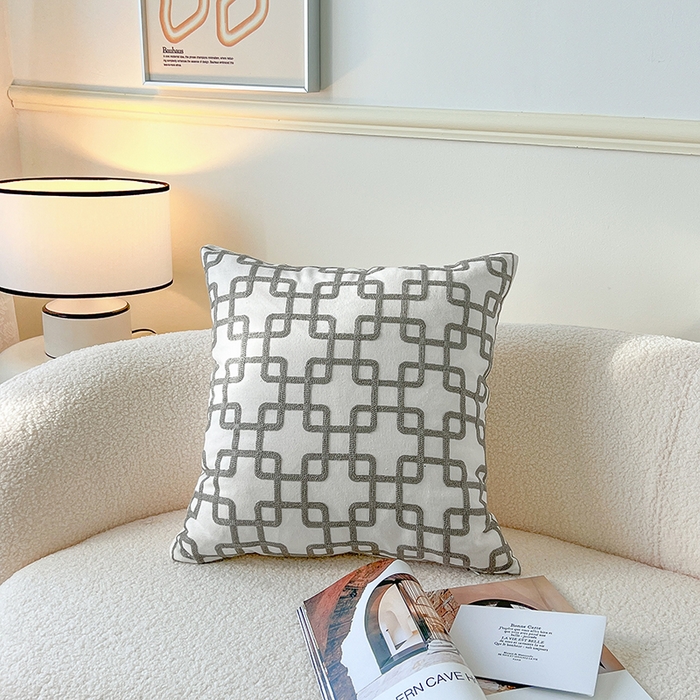 91家纺网 家纺一手货源 找家纺 诺可 2025新款全棉毛巾绣抱枕外贸跨境电商直播纯色几何系列-灰色 灰-方回