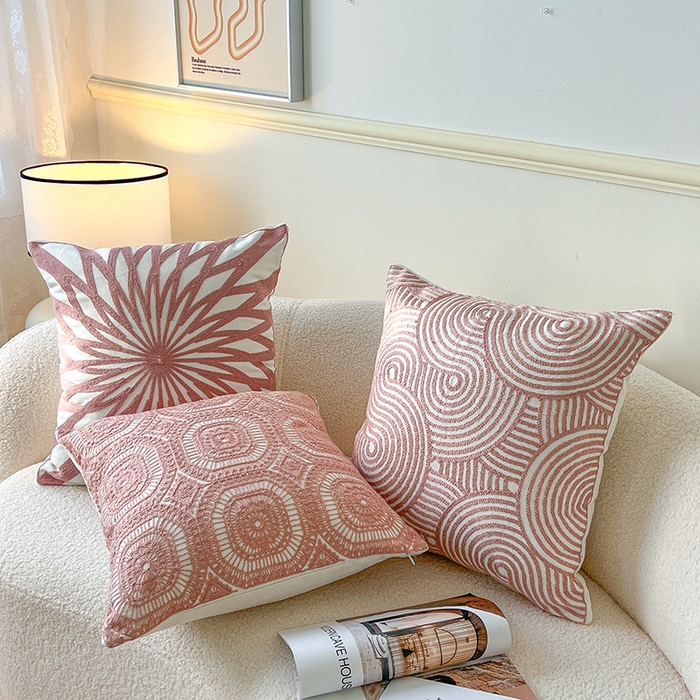 91家纺网 家纺一手货源 找家纺 诺可 2025新款全棉抱枕外贸跨境电商直播纯色几何系列-粉色 组合图仅供参考