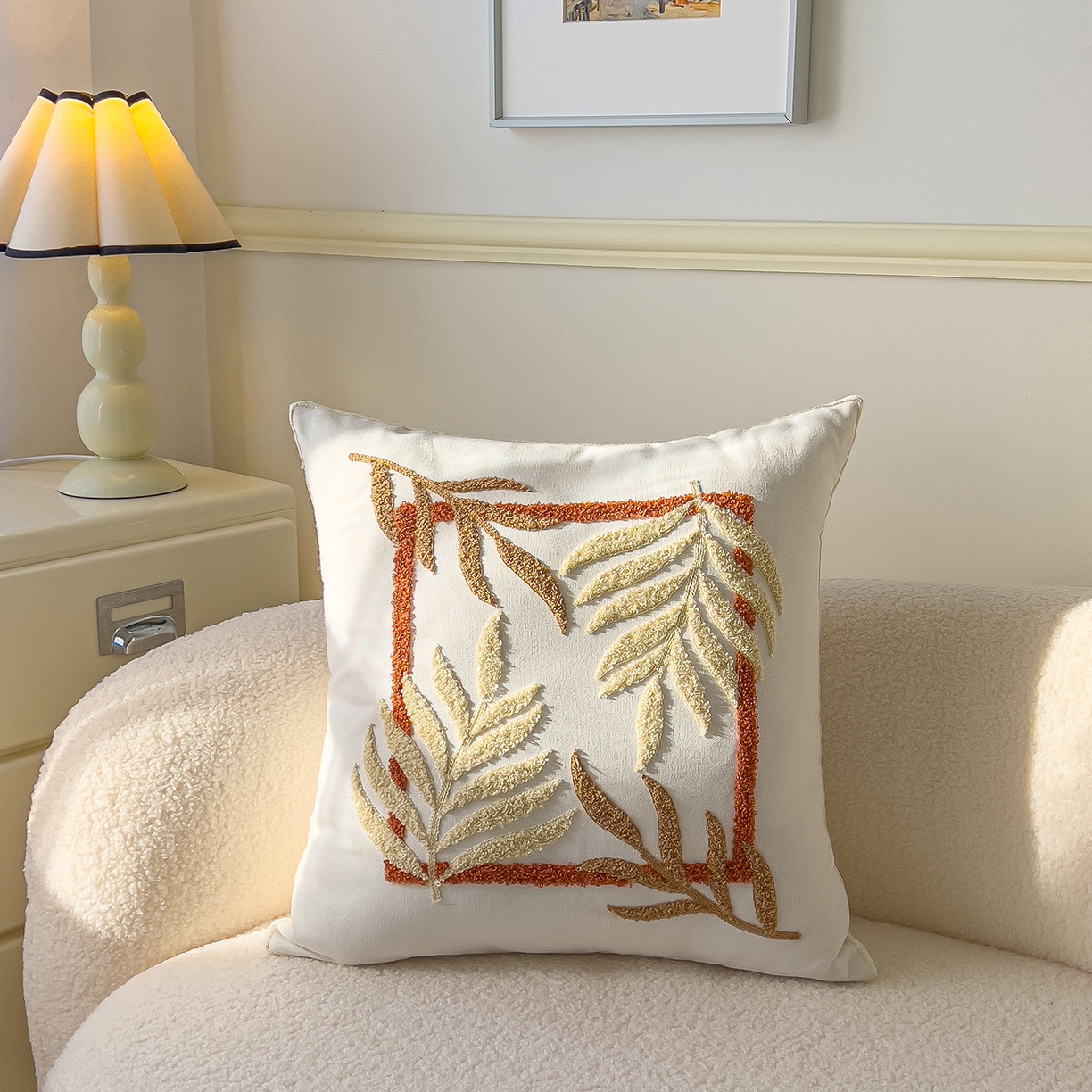 91家纺网 家纺一手货源 找家纺 （总）诺可 2025新款全棉毛巾绣抱枕跨境花物语系列