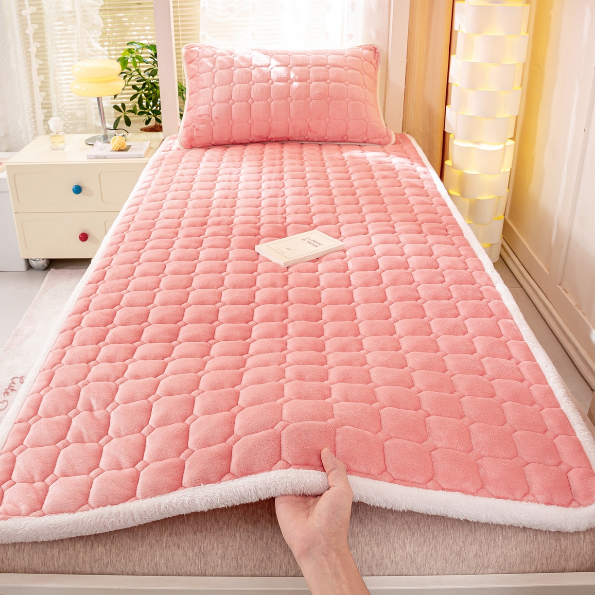 眠势力 2025新款牛奶绒学生床宿舍床垫夹棉加厚床褥子秋冬季保暖床护垫 粉玉