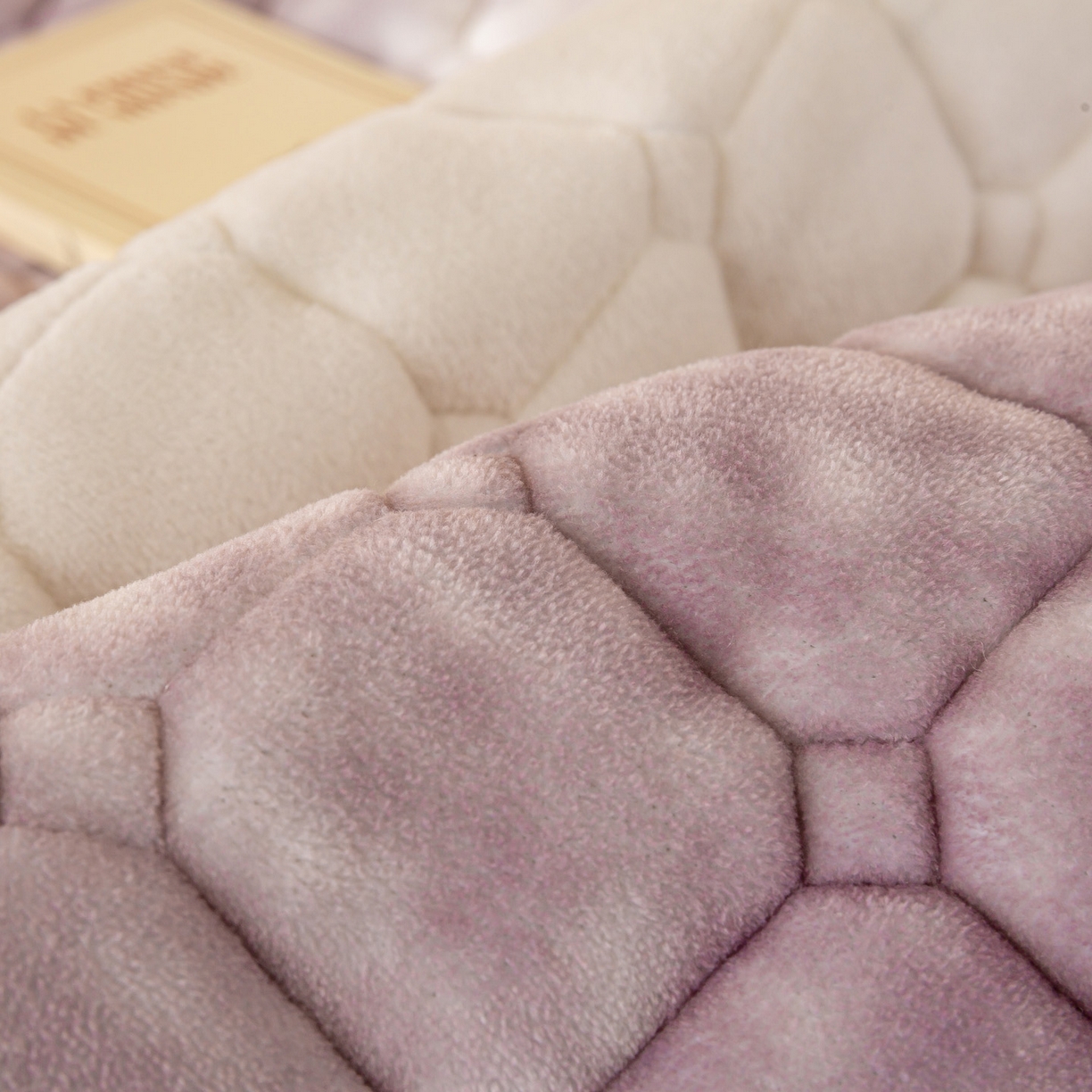 91家纺网 家纺一手货源 找家纺 眠势力 2025新款牛奶绒学生床宿舍床垫夹棉加厚床褥子秋冬季保暖床护垫 梦幻星空