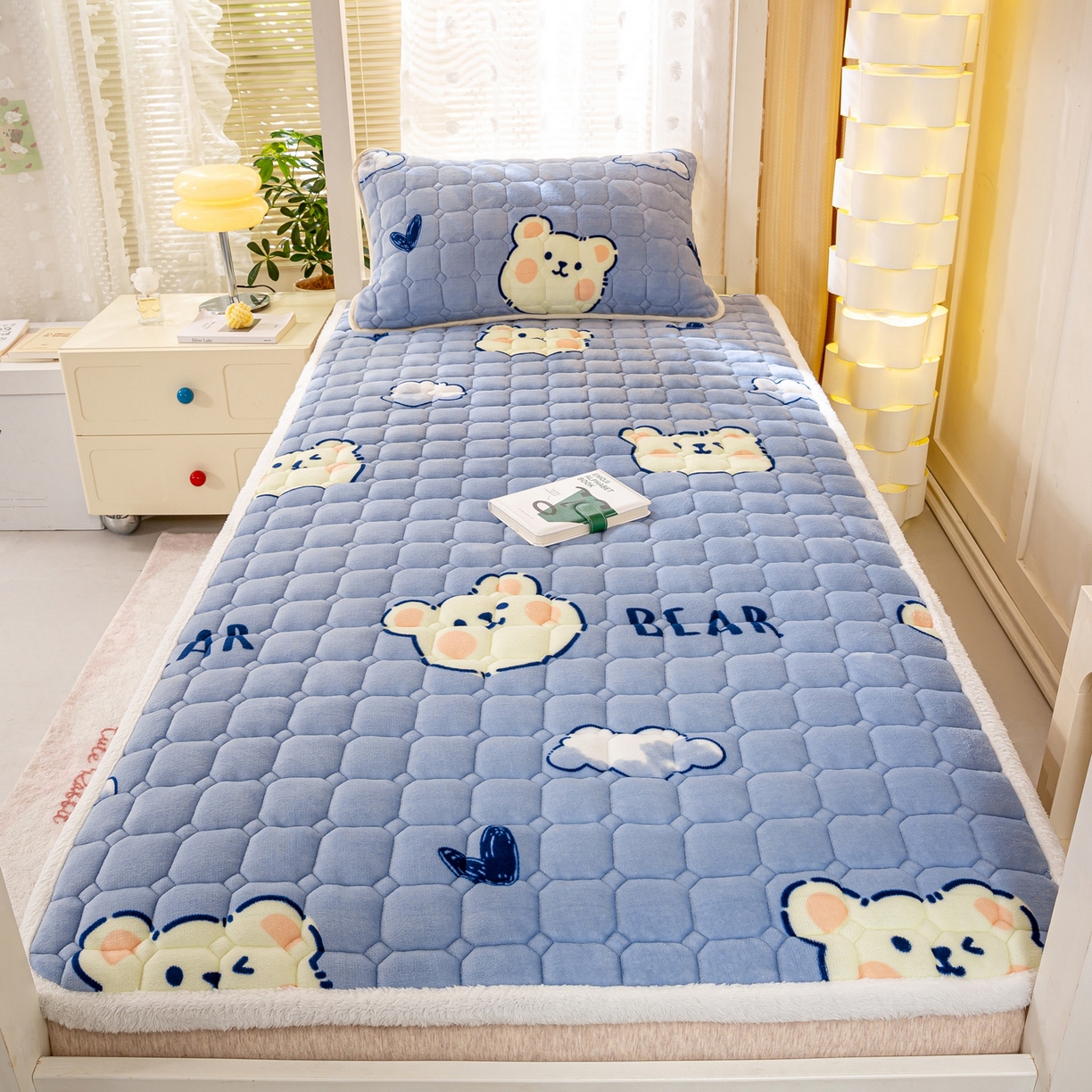 91家纺网 家纺一手货源 找家纺 （总）眠势力 2025新款牛奶绒学生床宿舍床垫夹棉加厚床褥子秋冬季保暖床护垫