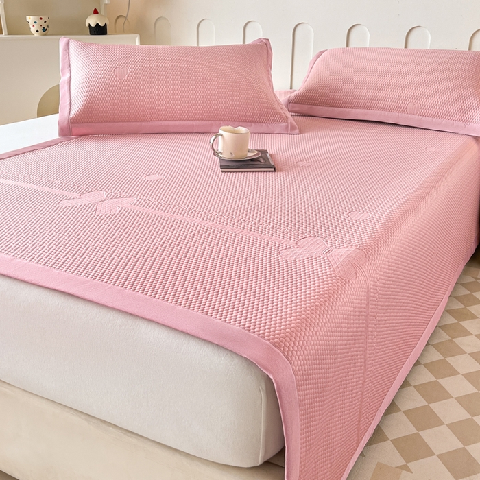 91家纺网 家纺一手货源 找家纺 缦吉 2025款中分子冰豆豆凉席席子-几何蝶 几何蝶-粉色