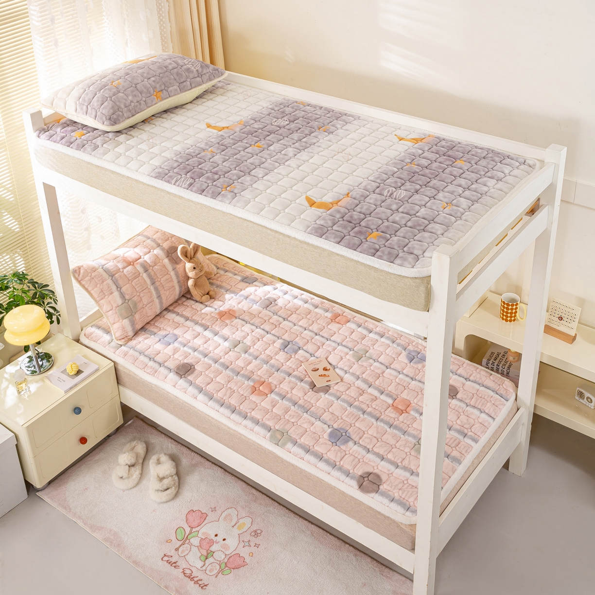 91家纺网 家纺一手货源 找家纺 眠势力 2025新款牛奶绒学生床宿舍床垫夹棉加厚床褥子秋冬季保暖床护垫 圆圆圈圈