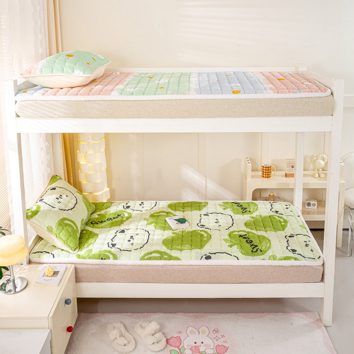 91家纺网 家纺一手货源 找家纺 眠势力 2025新款牛奶绒学生床宿舍床垫夹棉加厚床褥子秋冬季保暖床护垫 泡泡熊