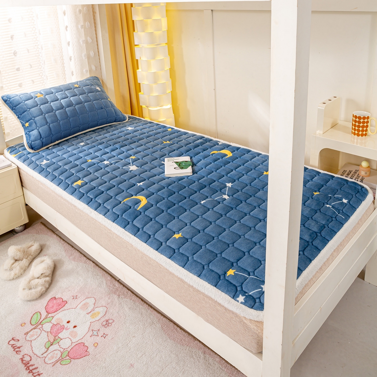 91家纺网 家纺一手货源 找家纺 眠势力 2025新款牛奶绒学生床宿舍床垫夹棉加厚床褥子秋冬季保暖床护垫 星月