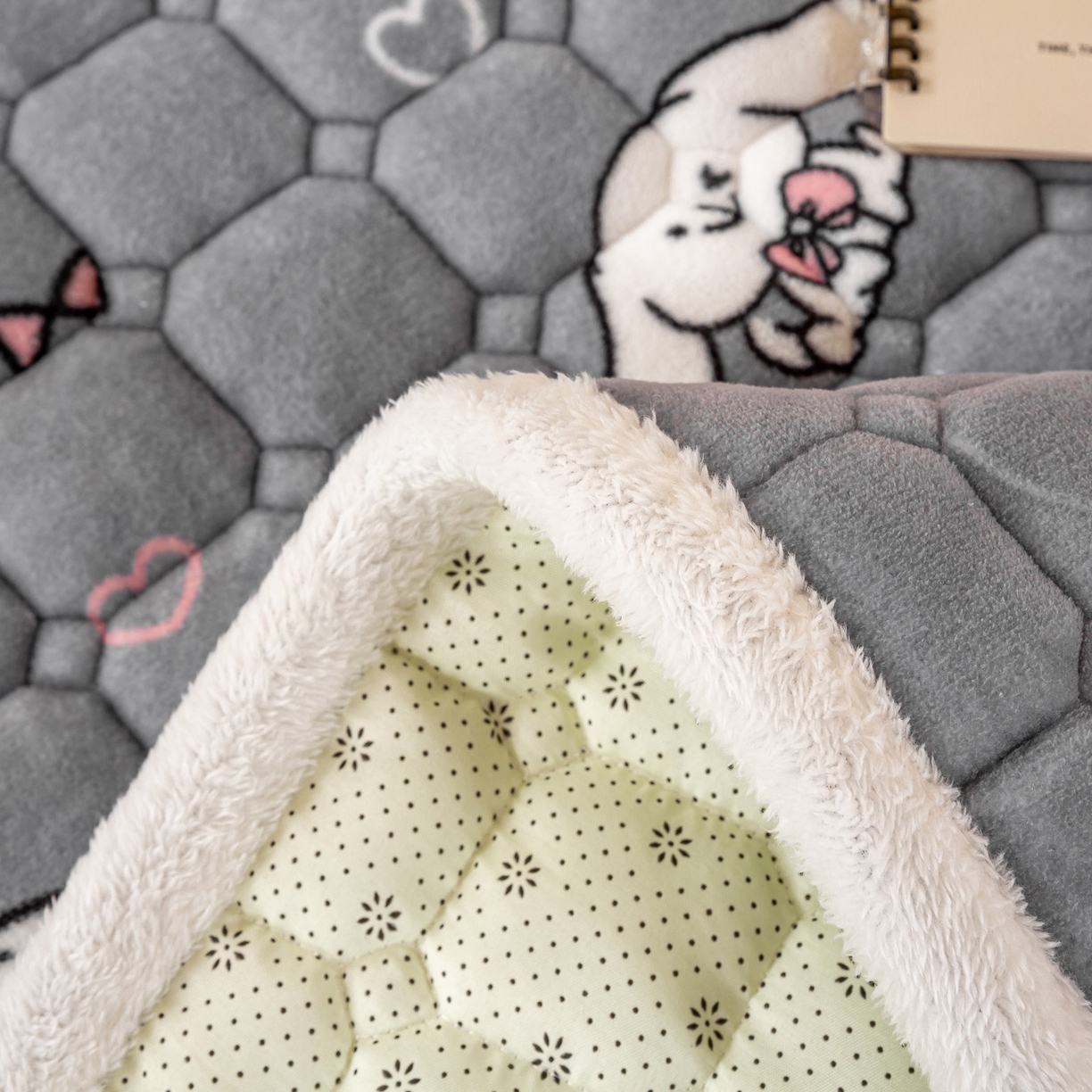 91家纺网 家纺一手货源 找家纺 眠势力 2025新款牛奶绒学生床宿舍床垫夹棉加厚床褥子秋冬季保暖床护垫 大耳朵