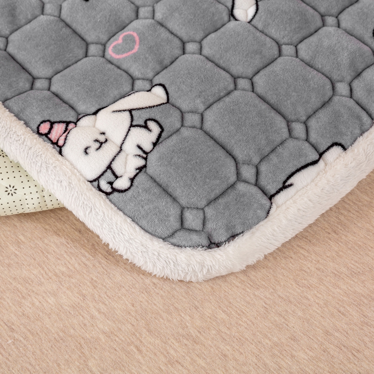 91家纺网 家纺一手货源 找家纺 眠势力 2025新款牛奶绒学生床宿舍床垫夹棉加厚床褥子秋冬季保暖床护垫 大耳朵