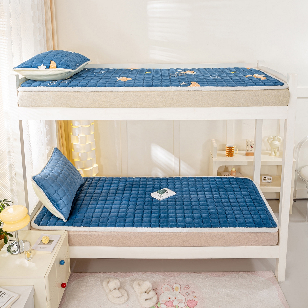 91家纺网 家纺一手货源 找家纺 眠势力 2025新款牛奶绒学生床宿舍床垫夹棉加厚床褥子秋冬季保暖床护垫 新黛兰