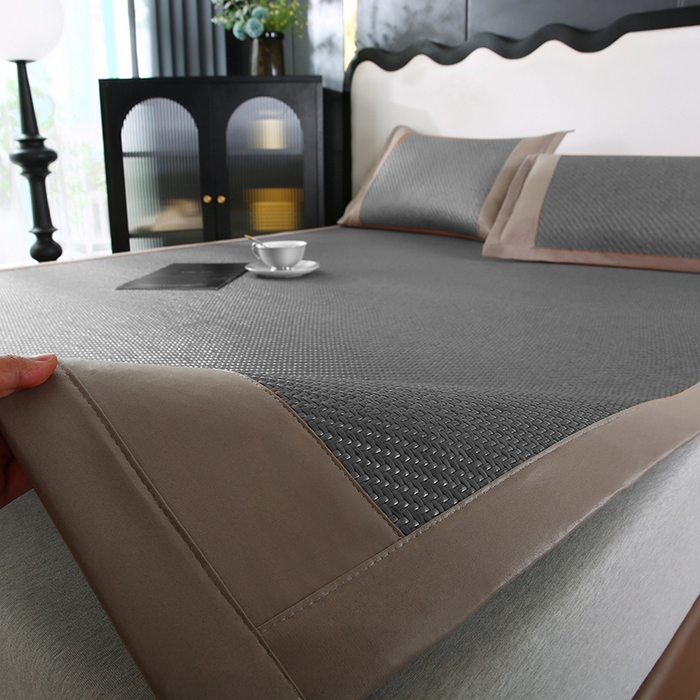 91家纺网 家纺一手货源 找家纺 缦吉 2025款PE冷感加厚刺绣款藤席凉席席子 PE藤席-深灰