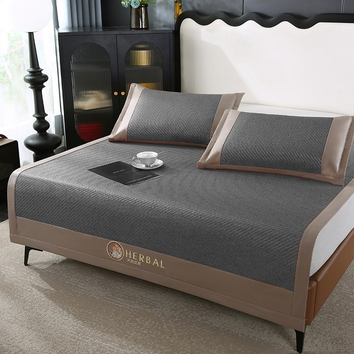 91家纺网 家纺一手货源 找家纺 缦吉 2025款PE冷感加厚刺绣款藤席凉席席子 PE藤席-深灰