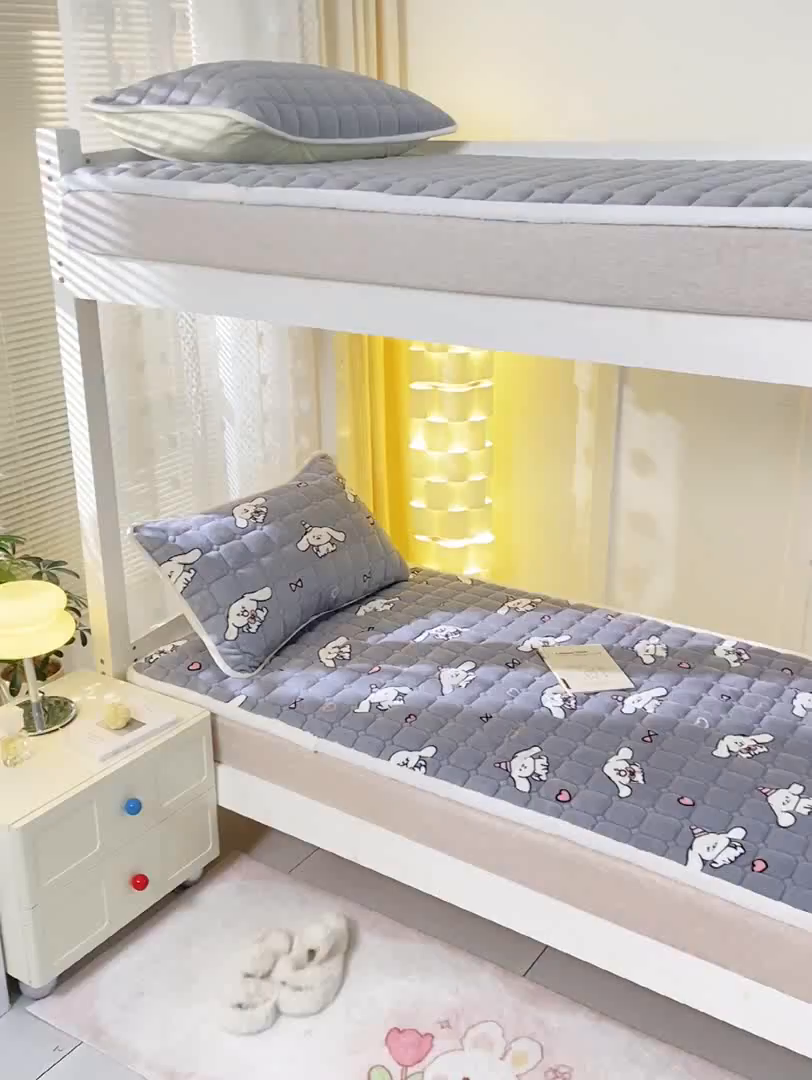 91家纺网 家纺一手货源 找家纺 眠势力 2025新款牛奶绒学生床宿舍床垫夹棉加厚床褥子秋冬季保暖床护垫 大耳朵