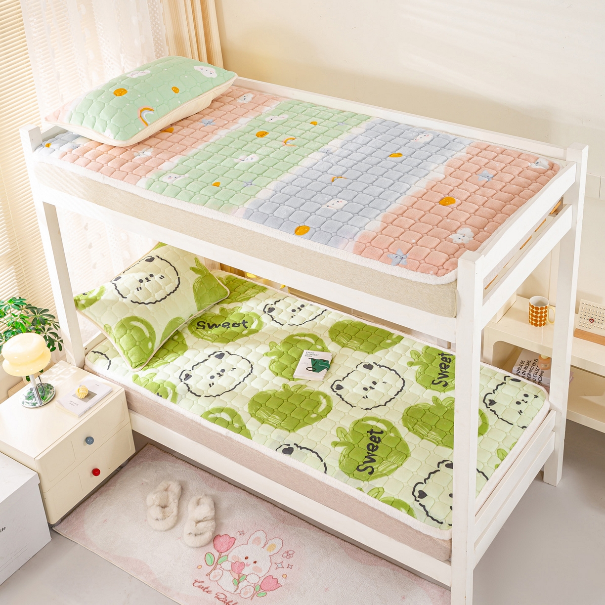 91家纺网 家纺一手货源 找家纺 眠势力 2025新款牛奶绒学生床宿舍床垫夹棉加厚床褥子秋冬季保暖床护垫 泡泡熊