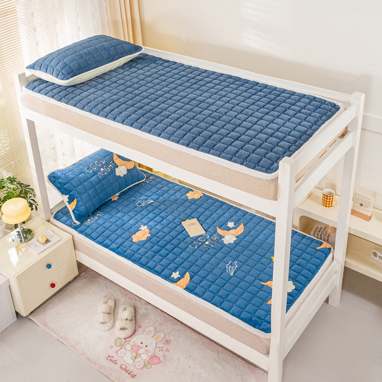 91家纺网 家纺一手货源 找家纺 眠势力 2025新款牛奶绒学生床宿舍床垫夹棉加厚床褥子秋冬季保暖床护垫 晚安