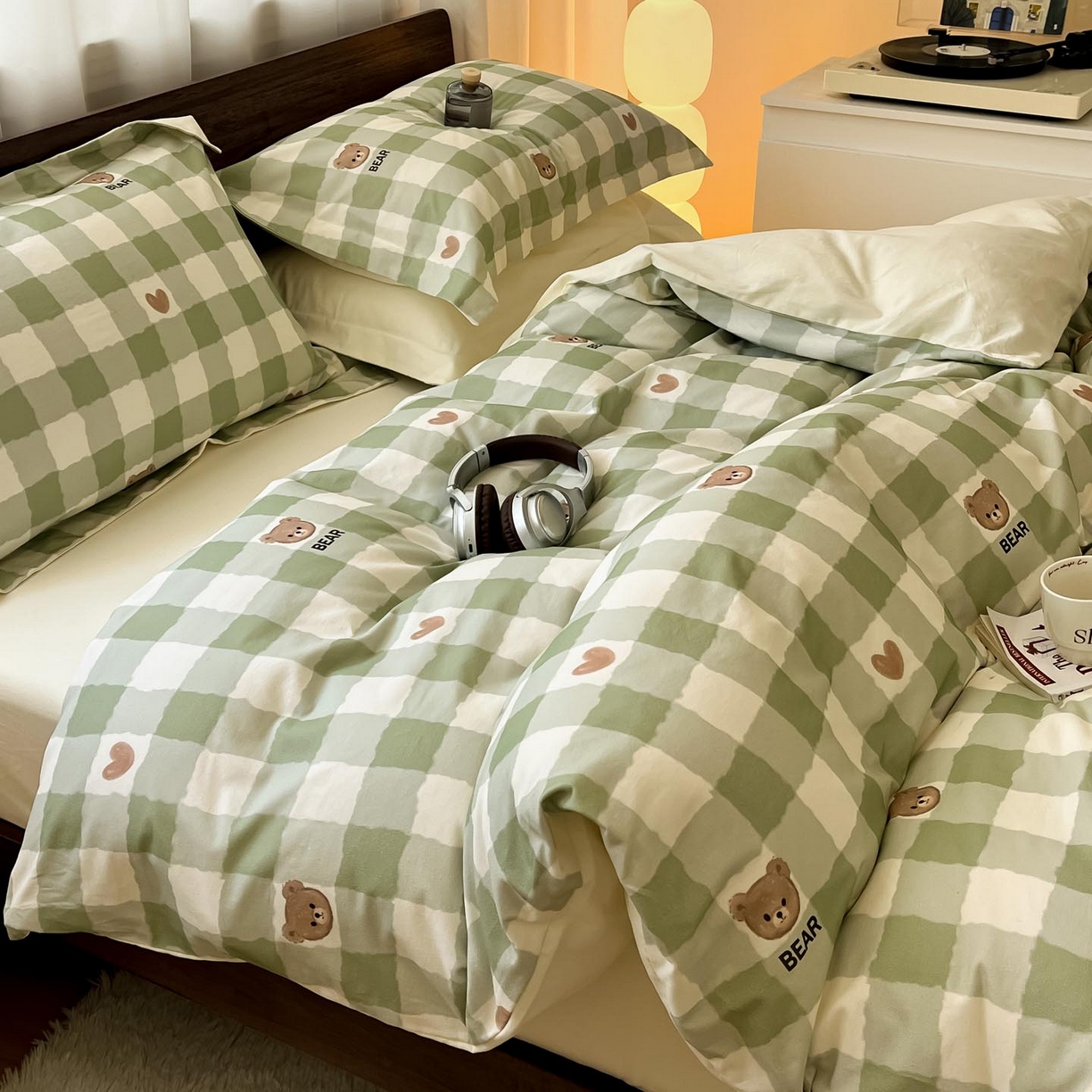 91家纺网 家纺一手货源 找家纺 （总）涵宸家纺 2025新款加厚全棉磨毛印花四件套--罗马系列 场景二