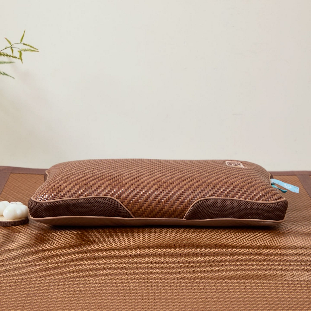 91家纺网 家纺一手货源 找家纺 （总）缦吉 2025款古朴冰藤立体野山鹿PE荞麦枕枕头枕芯