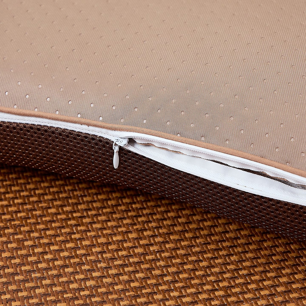 91家纺网 家纺一手货源 找家纺 （总）缦吉 2025款古朴冰藤立体野山鹿PE荞麦枕枕头枕芯