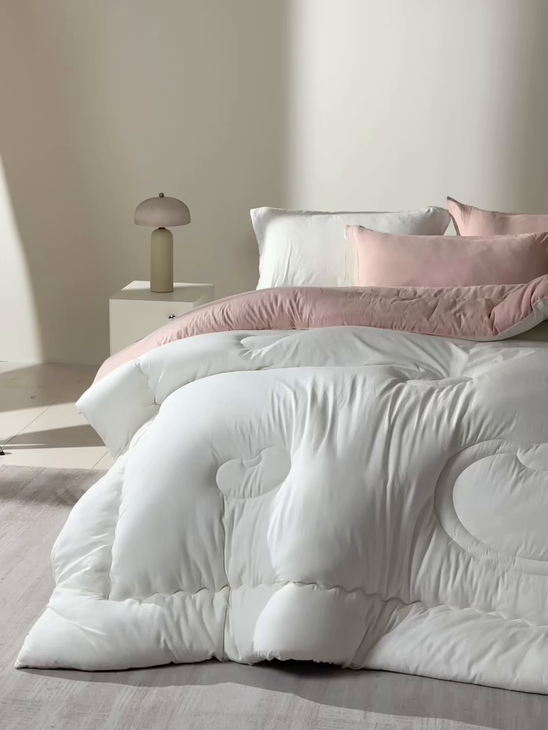 91家纺网 家纺一手货源 找家纺 U被家纺 2025新款软FU软棉奶油一体懒人被被子被芯 奶油粉