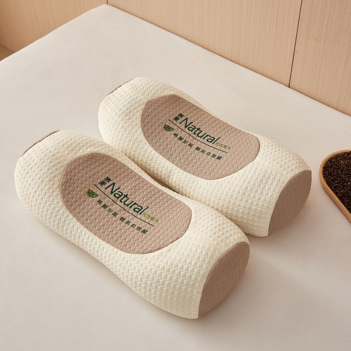 91家纺网 家纺一手货源 找家纺 缦吉 2025款天然草本刺绣工艺荞麦枕枕头枕芯(独家版权) 米白