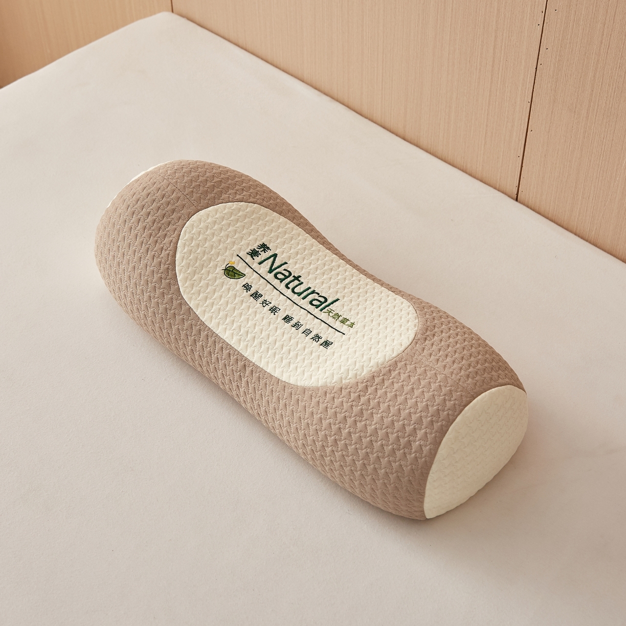 91家纺网 家纺一手货源 找家纺 缦吉 2025款天然草本刺绣工艺荞麦枕枕头枕芯(独家版权) 浅咖