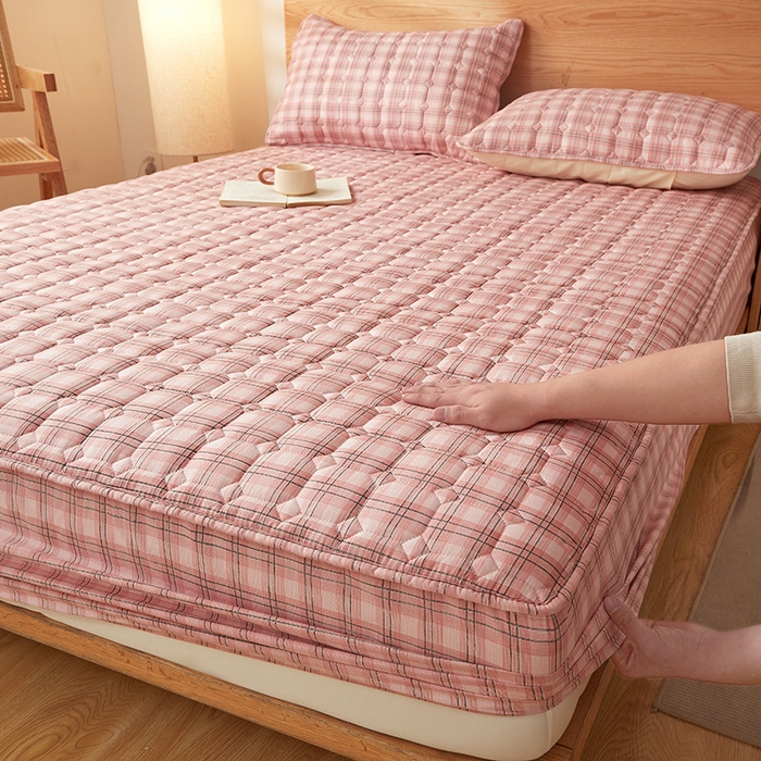 91家纺网 家纺一手货源 找家纺 （总）缦吉 2025款A类水洗棉夹棉新疆棉花格子床笠