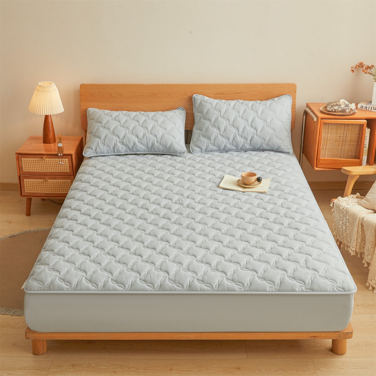 91家纺网 家纺一手货源 找家纺 缦吉 2025款A类全棉水洗棉色织大豆床笠 浅蓝