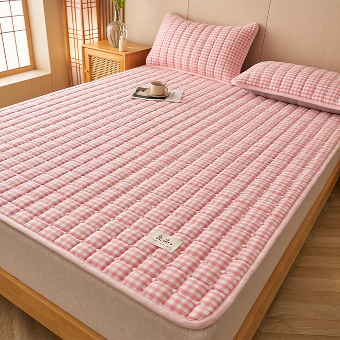 91家纺网 家纺一手货源 找家纺 缦吉 2025款加厚新疆棉花床垫床褥床护垫床单 粉小格