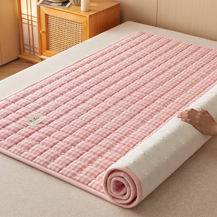 91家纺网 家纺一手货源 找家纺 缦吉 2025款加厚新疆棉花床垫床褥床护垫床单 粉小格