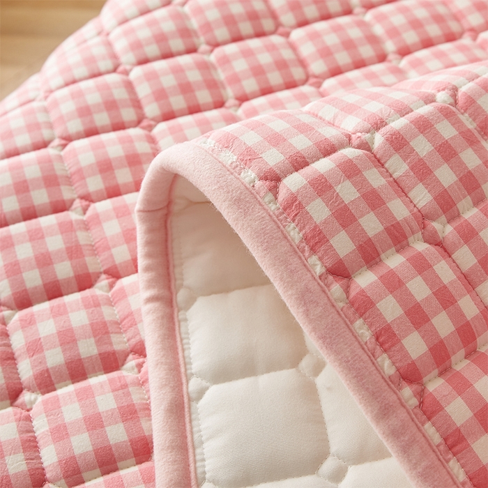 91家纺网 家纺一手货源 找家纺 缦吉 2025款加厚新疆棉花床垫床褥床护垫床单 粉小格