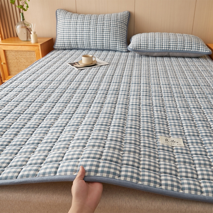 91家纺网 家纺一手货源 找家纺 缦吉 2025款加厚新疆棉花床垫床褥床护垫床单 蓝小格