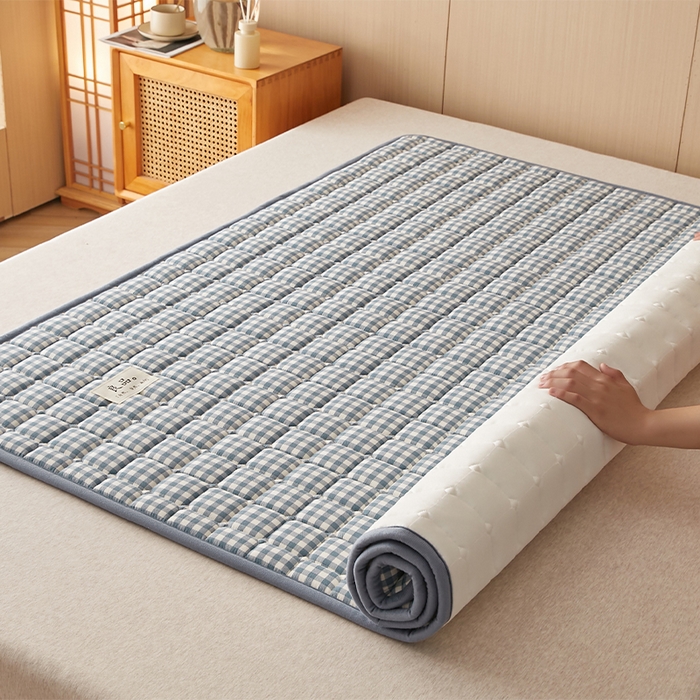 91家纺网 家纺一手货源 找家纺 缦吉 2025款加厚新疆棉花床垫床褥床护垫床单 蓝小格