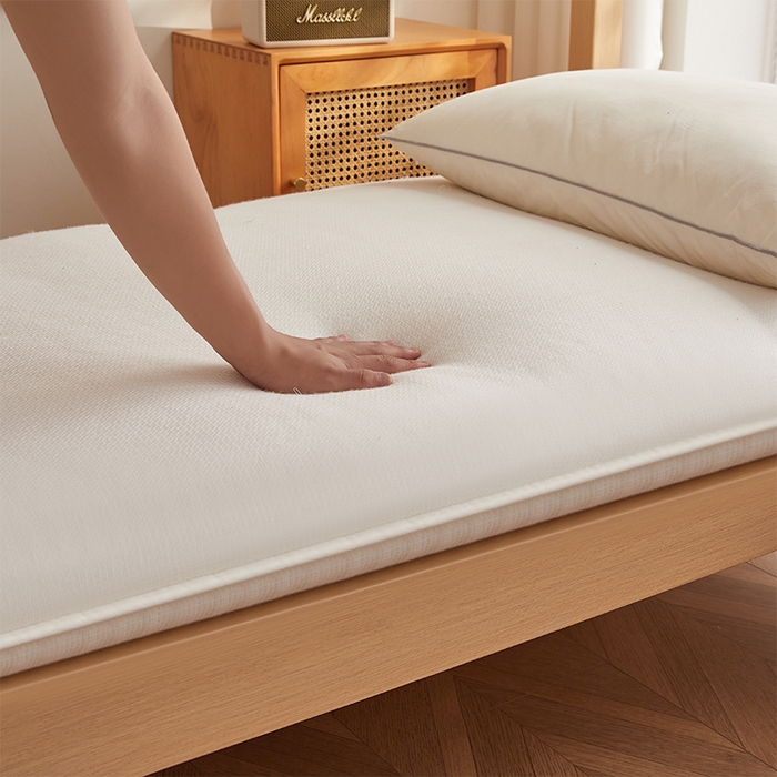 91家纺网 家纺一手货源 找家纺 缦吉 2025款柔软新疆长绒棉花垫被棉胎被 棉胎被学生款