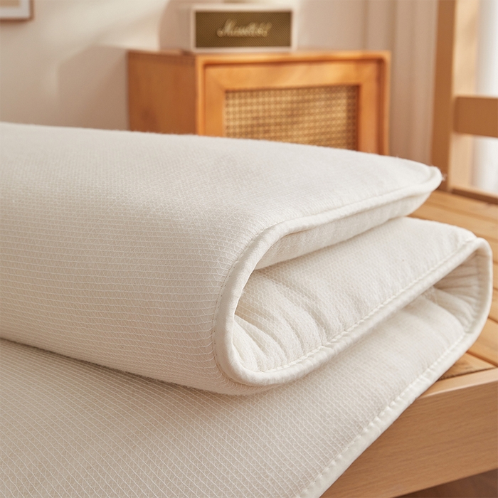 91家纺网 家纺一手货源 找家纺 缦吉 2025款柔软新疆长绒棉花垫被棉胎被 棉胎被学生款