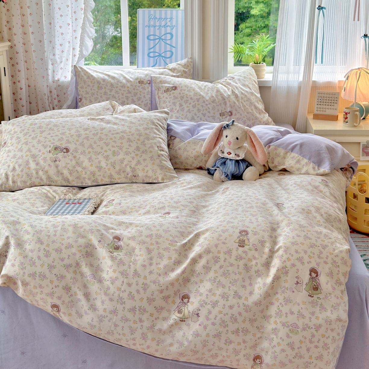 91家纺网 家纺一手货源 找家纺 优彩 2025新款跑量款13070印花全棉四件套 采花女孩