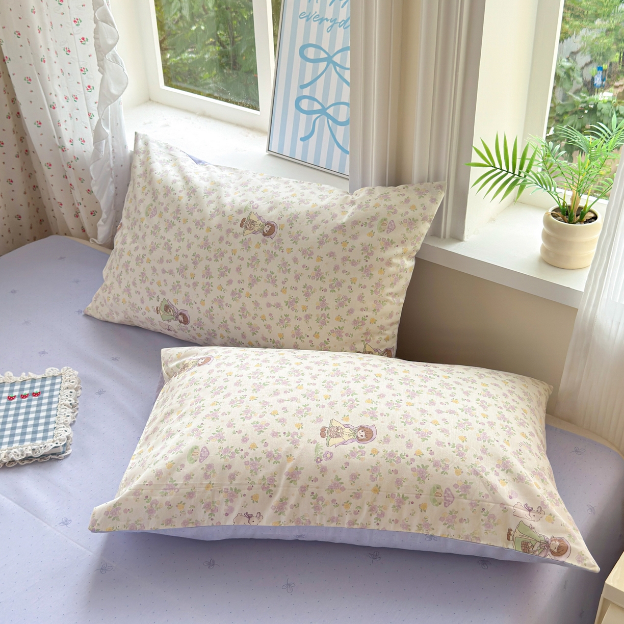 91家纺网 家纺一手货源 找家纺 优彩 2025新款跑量款13070印花全棉四件套 采花女孩