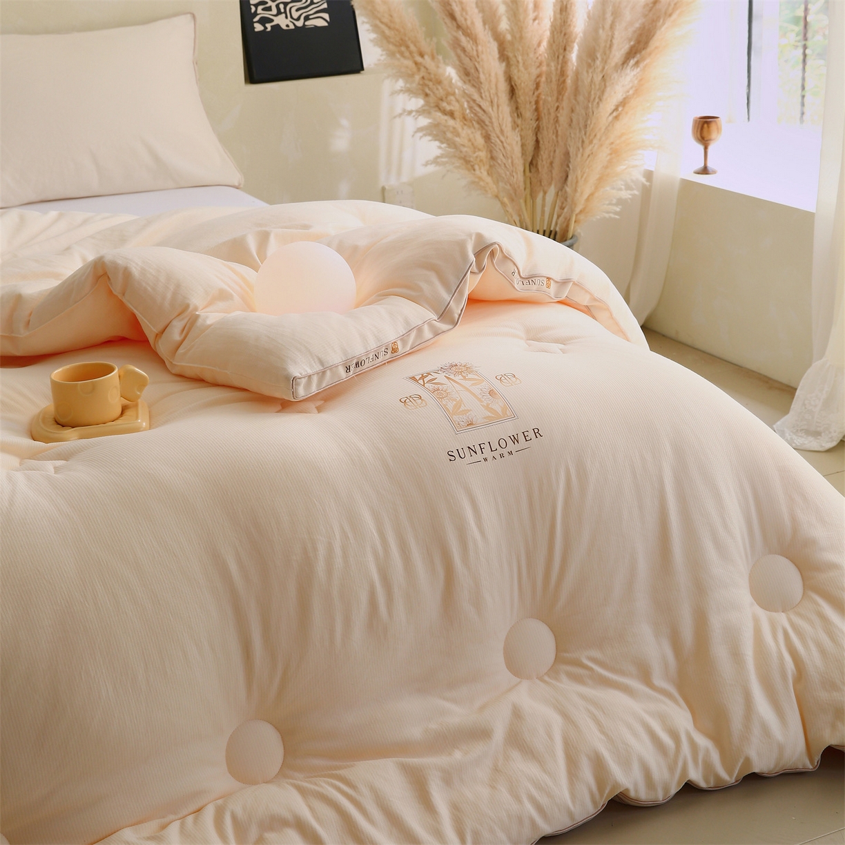 91家纺网 家纺一手货源 找家纺 （总）宝士康家纺 2025新品10A抗菌立体向阳春秋被/冬被/被芯/跨境/外贸-金阙朝岚