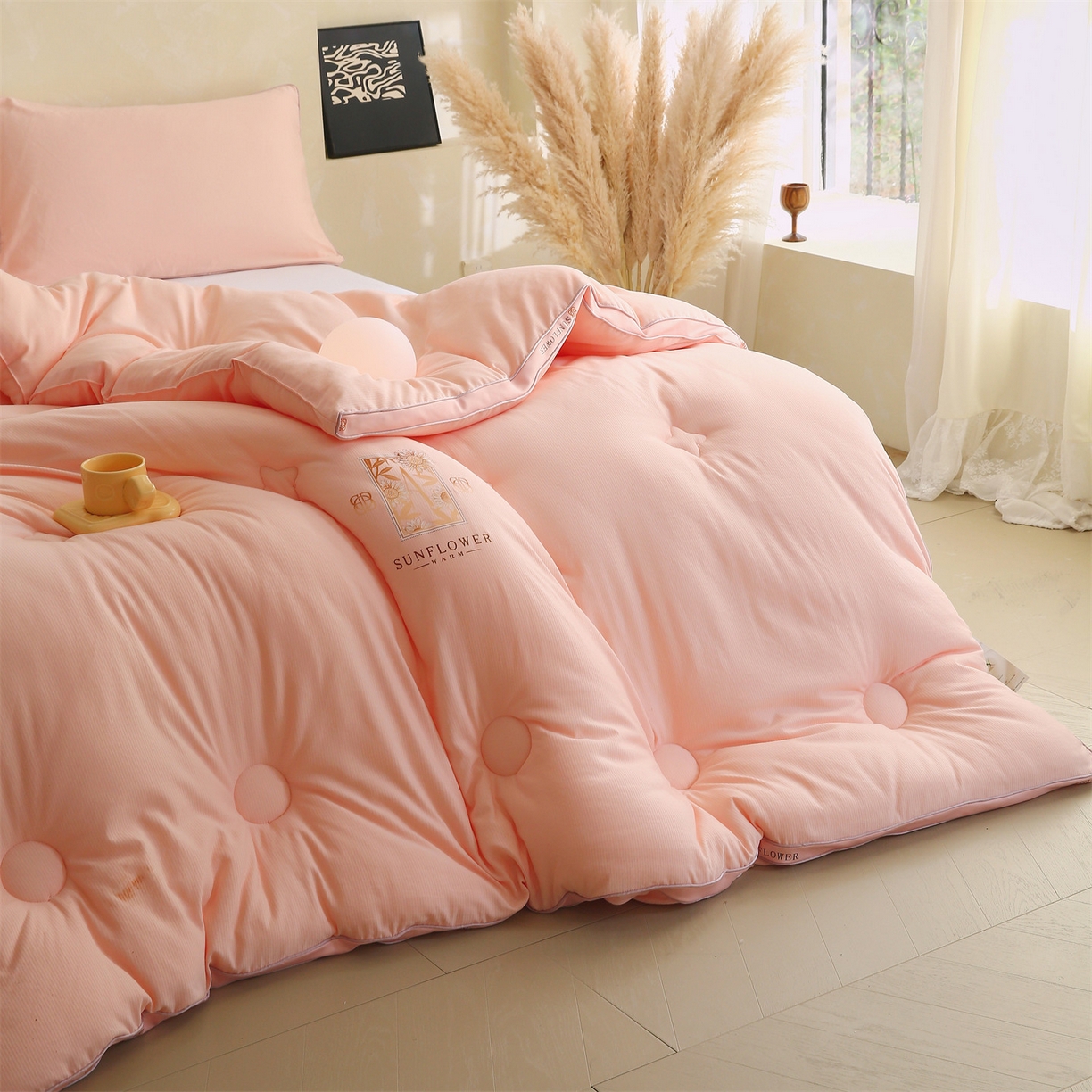 91家纺网 家纺一手货源 找家纺 宝士康家纺 2025新品10A抗菌立体向阳春秋被/冬被/被芯/跨境/外贸-金阙朝岚 金阙朝岚-粉色