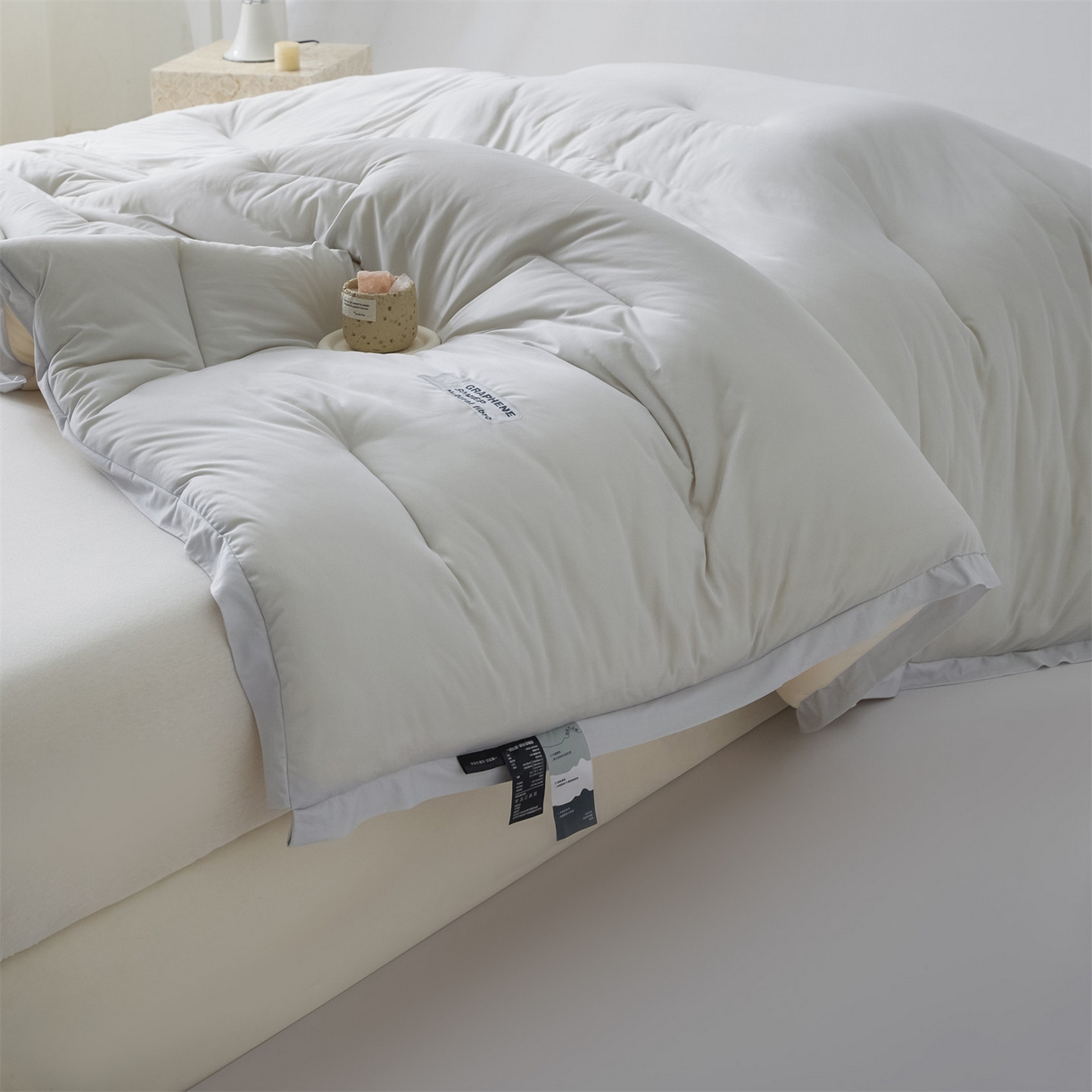 91家纺网 家纺一手货源 找家纺 宝士康家纺 2025新品亚朵同款双盖春秋被/被芯/跨境/外贸-墨烯引力 墨烯引力-浅灰