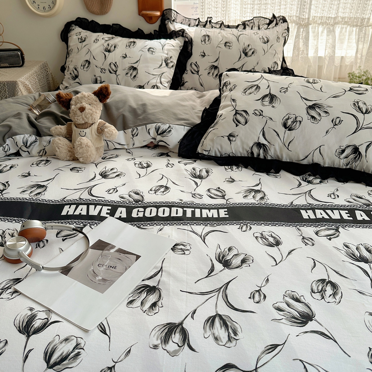 91家纺网 家纺一手货源 找家纺 雅居纺家纺 2025新款全棉纯棉赫本风磨毛蕾丝花边四件套-风格一 梦幻郁金香