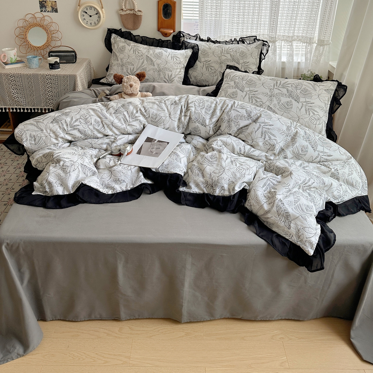 91家纺网 家纺一手货源 找家纺 雅居纺家纺 2025新款全棉纯棉赫本风磨毛蕾丝花边四件套-风格一 叶叶情怀