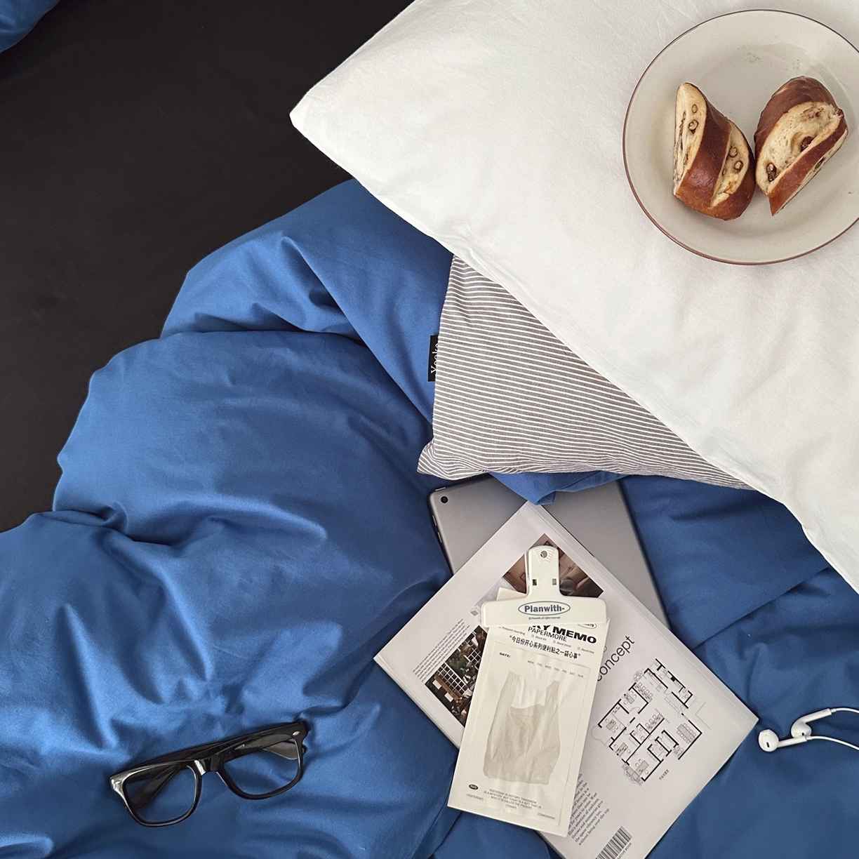 91家纺网 家纺一手货源 找家纺 柚可家居 2025新款40支色织水洗棉四件套-深海秘境第二组 深海秘境（枕套细灰条纹+白色）