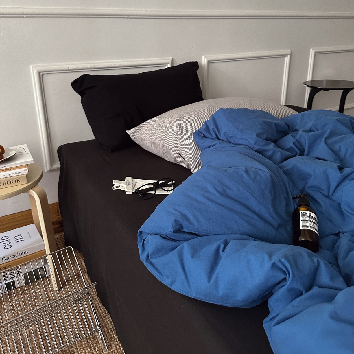 91家纺网 家纺一手货源 找家纺 柚可家居 2025新款40支色织水洗棉四件套-深海秘境第二组 深海秘境（枕套细灰条纹+黑色）