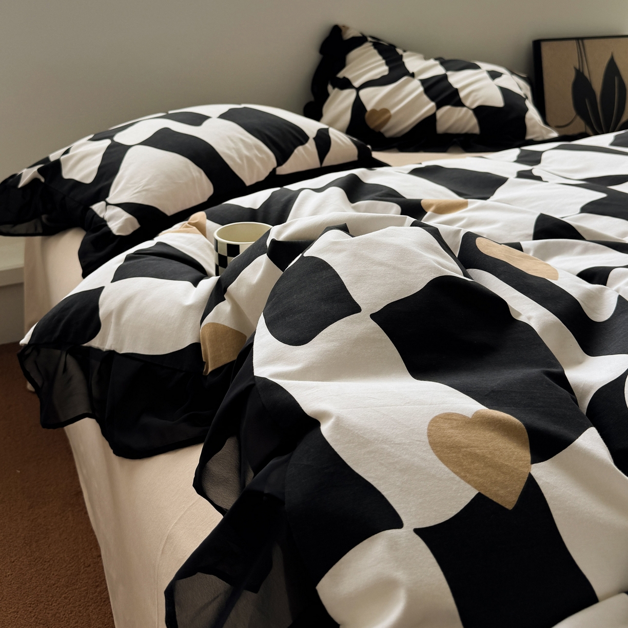 91家纺网 家纺一手货源 找家纺 雅居纺家纺 2025新款全棉纯棉赫本风磨毛蕾丝花边四件套-风格二 宝格丽-灰