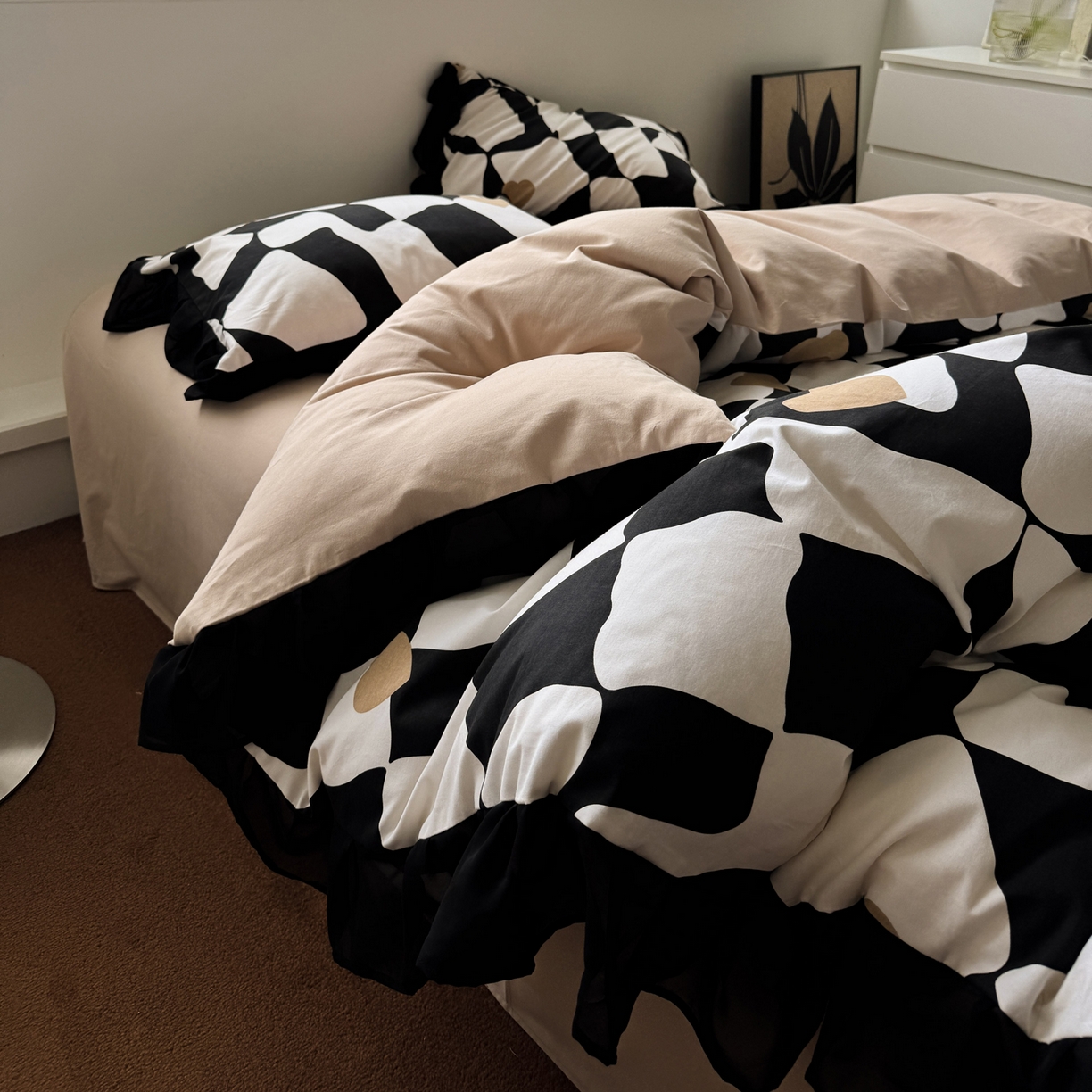 91家纺网 家纺一手货源 找家纺 雅居纺家纺 2025新款全棉纯棉赫本风磨毛蕾丝花边四件套-风格二 宝格丽-灰